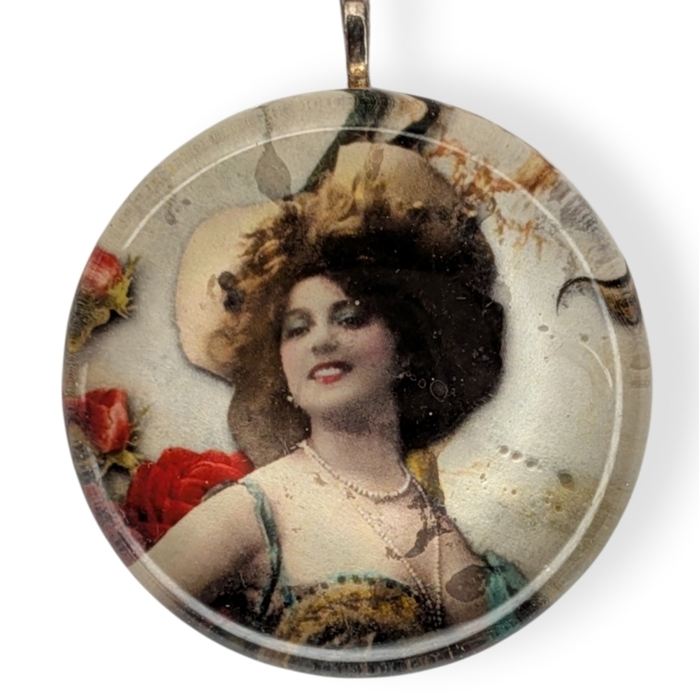 Vintage Pendant Cabochon Lady Cameo Portrait Romantic Cottagecore Goth Jewelry